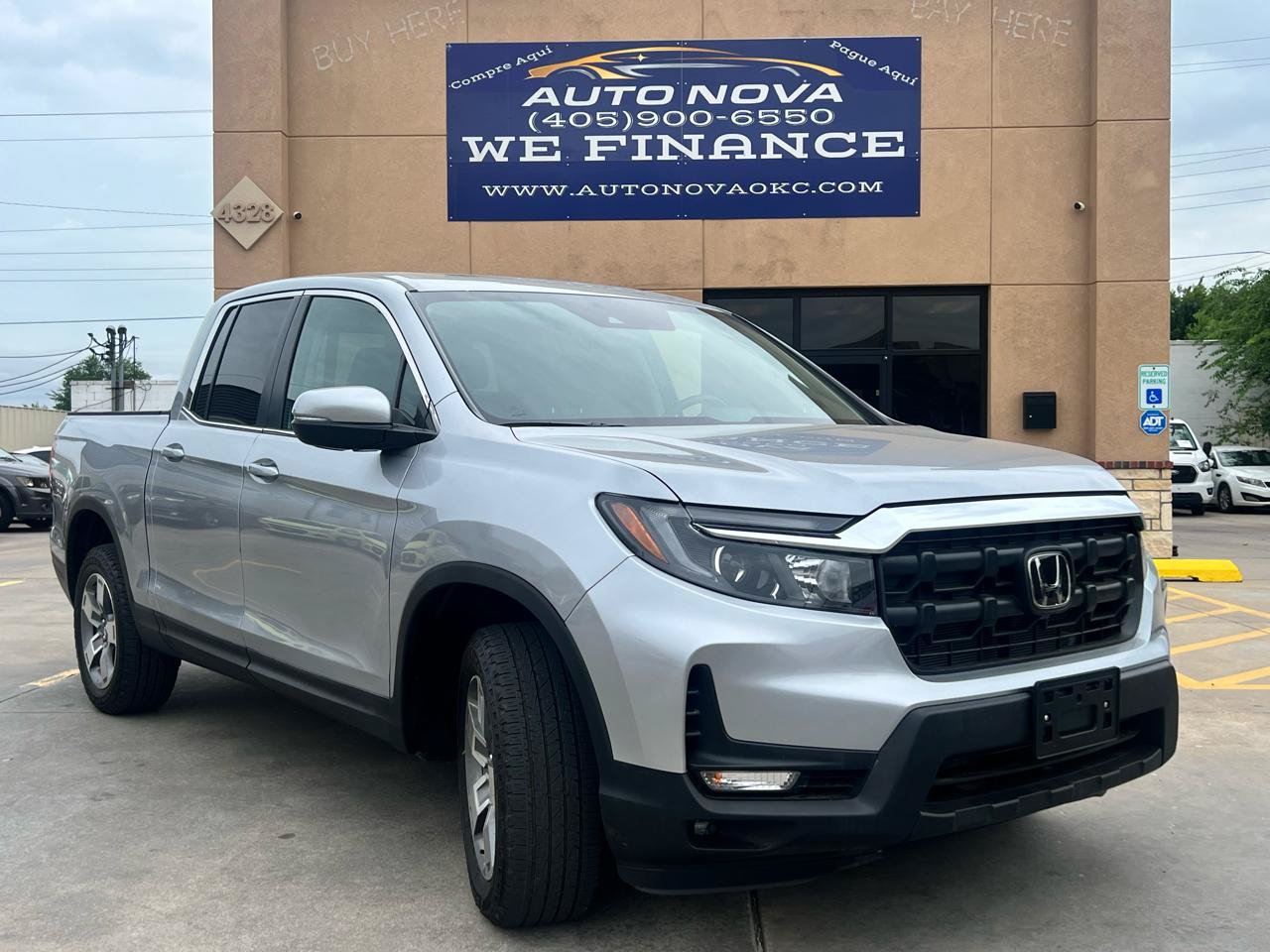 Used 2025 Honda Ridgeline RTL image 1