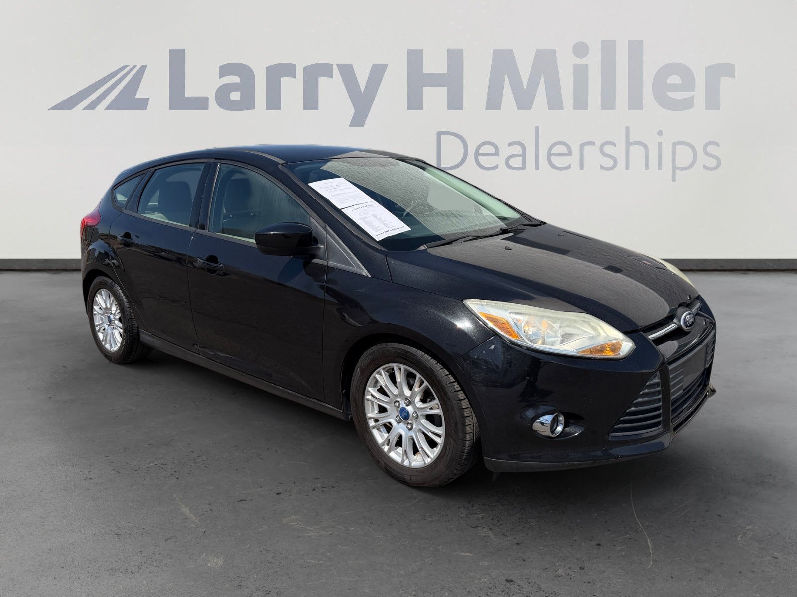 Used 2012 Ford Focus SE FWD image 7
