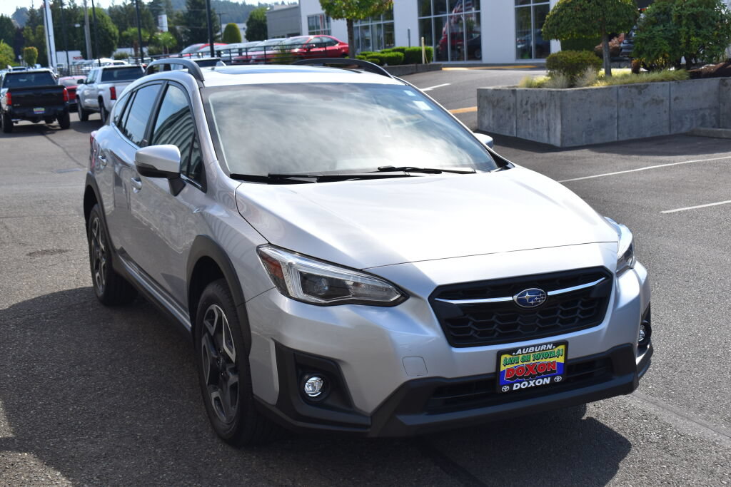 Used 2020 Subaru Crosstrek 2.0i Limited w/ Moonroof Package w/Navigation AWD/4WD image 3