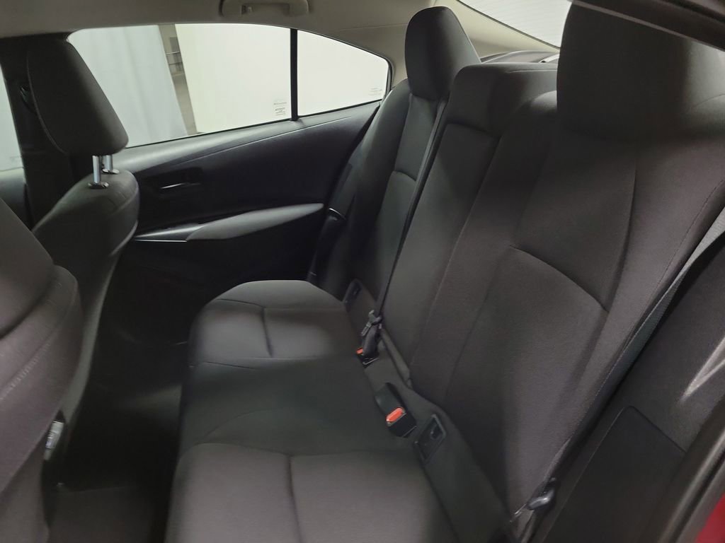 Used 2025 Toyota Corolla LE image 19
