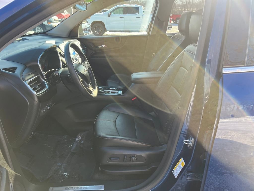 Used 2022 Chevrolet Equinox Premier image 10
