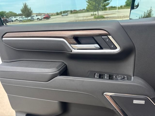 New 2026 Chevrolet Silverado 1500 LT Trail Boss w/ Convenience Package II AWD/4WD image 14