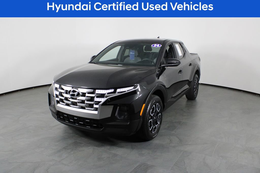 Certified 2024 Hyundai Santa Cruz SE image 2