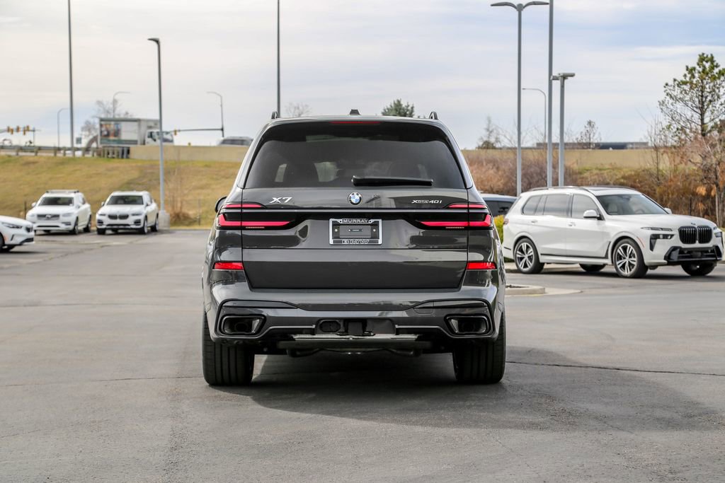 New 2026 BMW X7 xDrive40i w/ Executive Package image 4