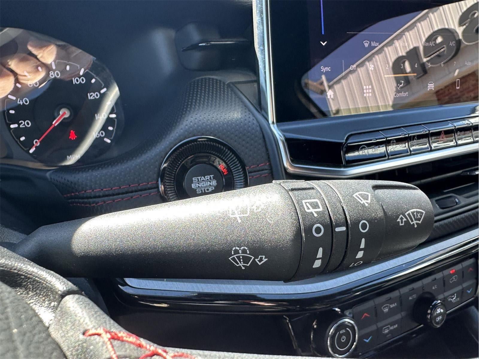 Used 2025 Jeep Compass Trailhawk image 22