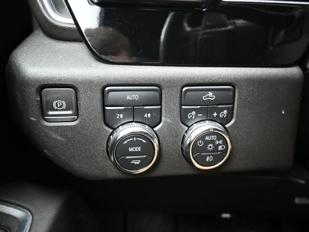 Used 2022 GMC Sierra 1500 Elevation image 21