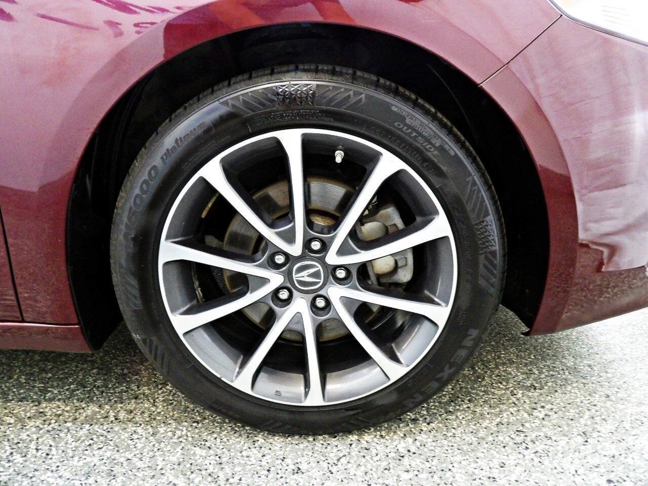Used 2016 Acura TLX w/ Technology Package FWD image 23