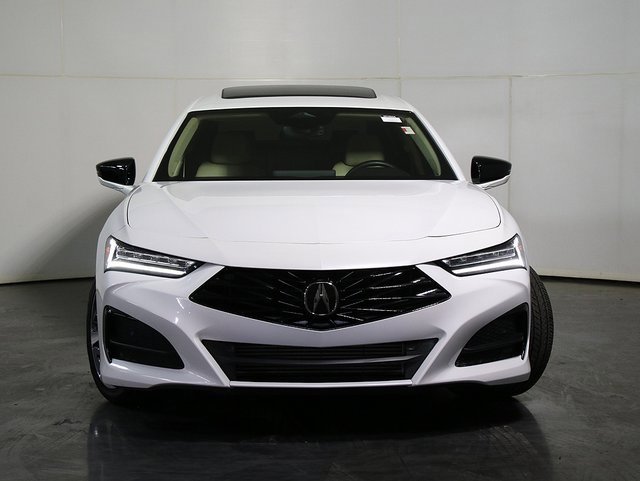 Certified 2025 Acura TLX w/ Technology Package image 9