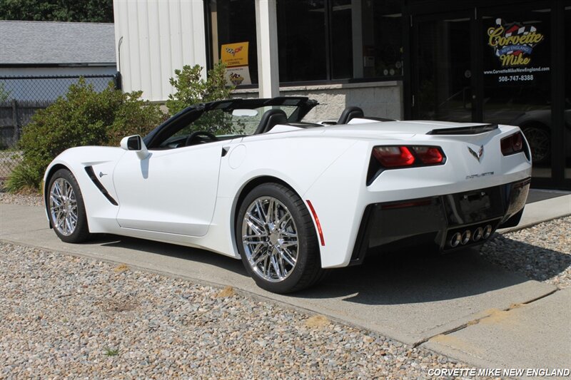 Used 2015 Chevrolet Corvette Stingray Convertible w/ 3LT Preferred Equipment Group RWD image 8