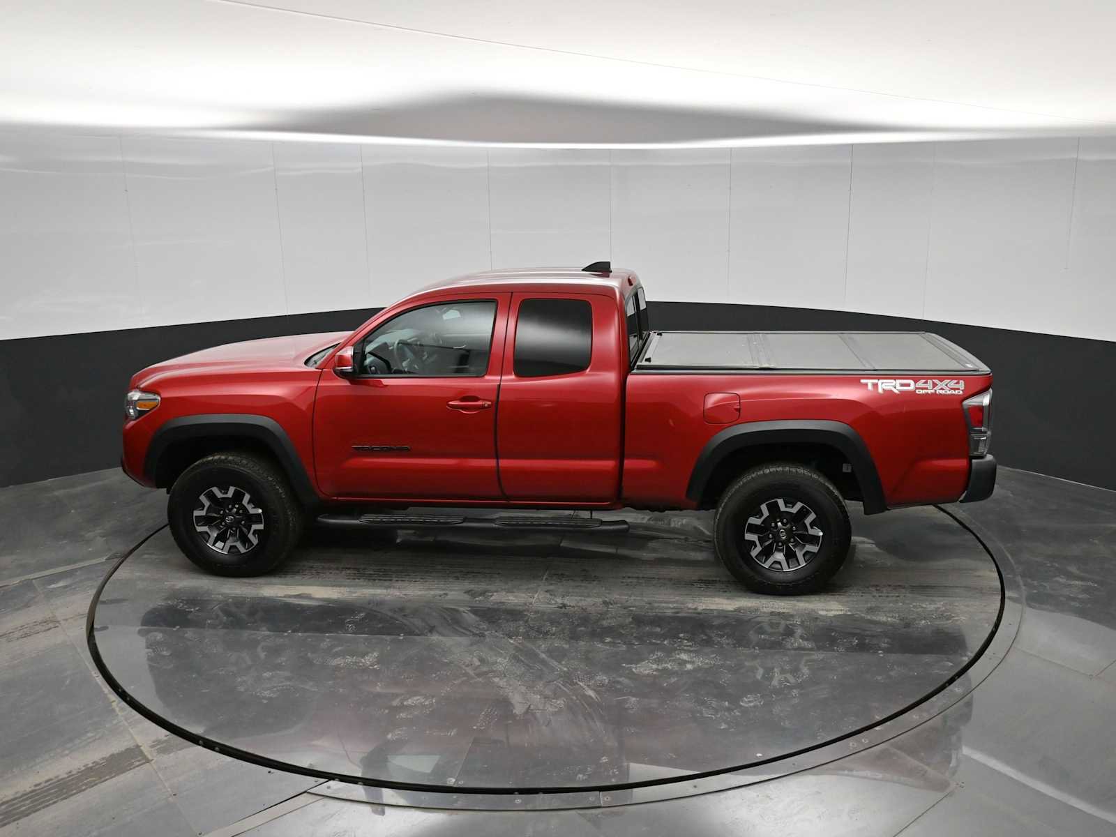 Used 2020 Toyota Tacoma TRD Off-Road image 28