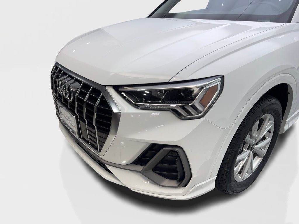 Used 2025 Audi Q3 2.0T Premium AWD/4WD image 18