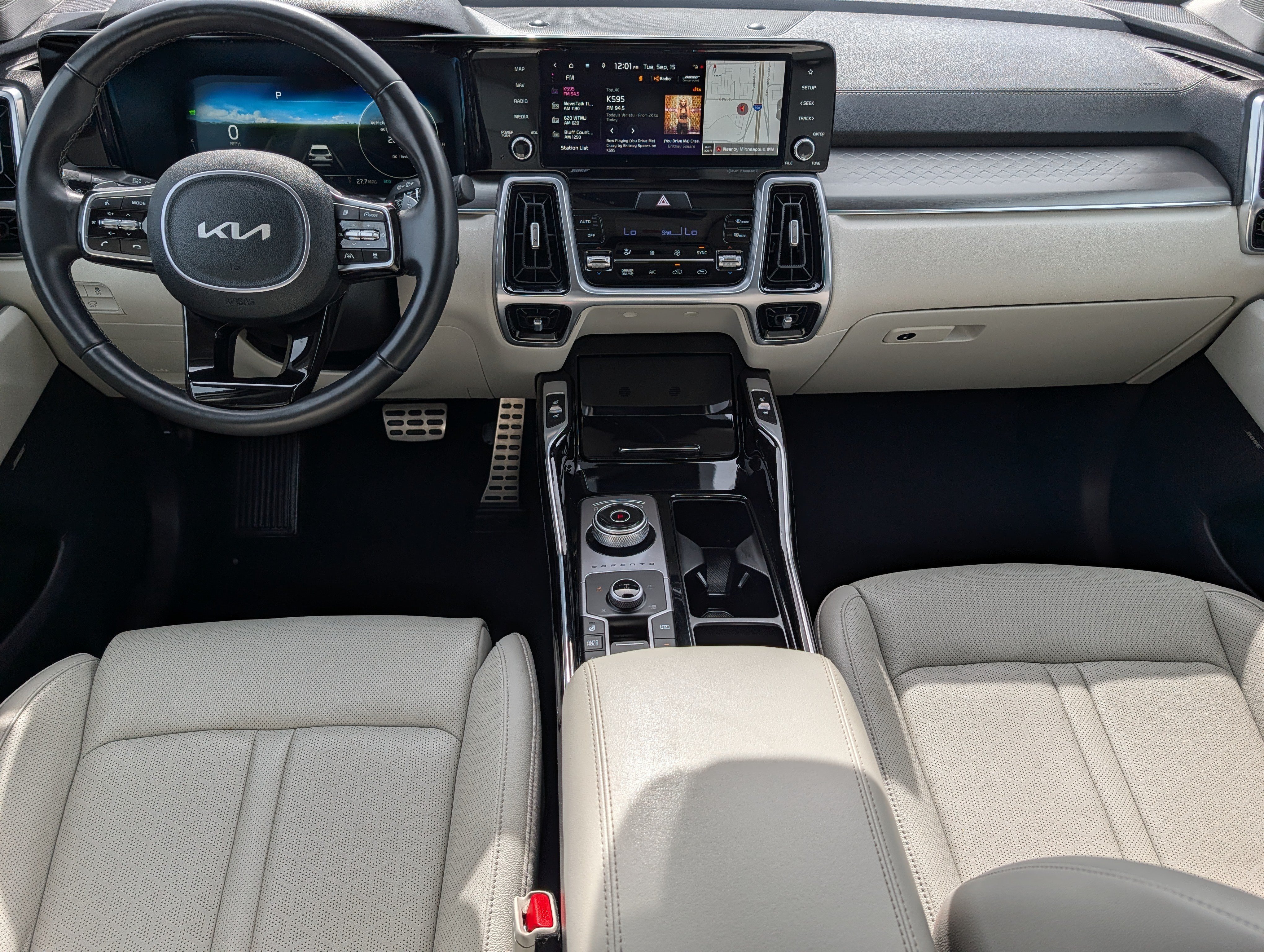 Certified 2023 Kia Sorento SX Prestige AWD/4WD image 10