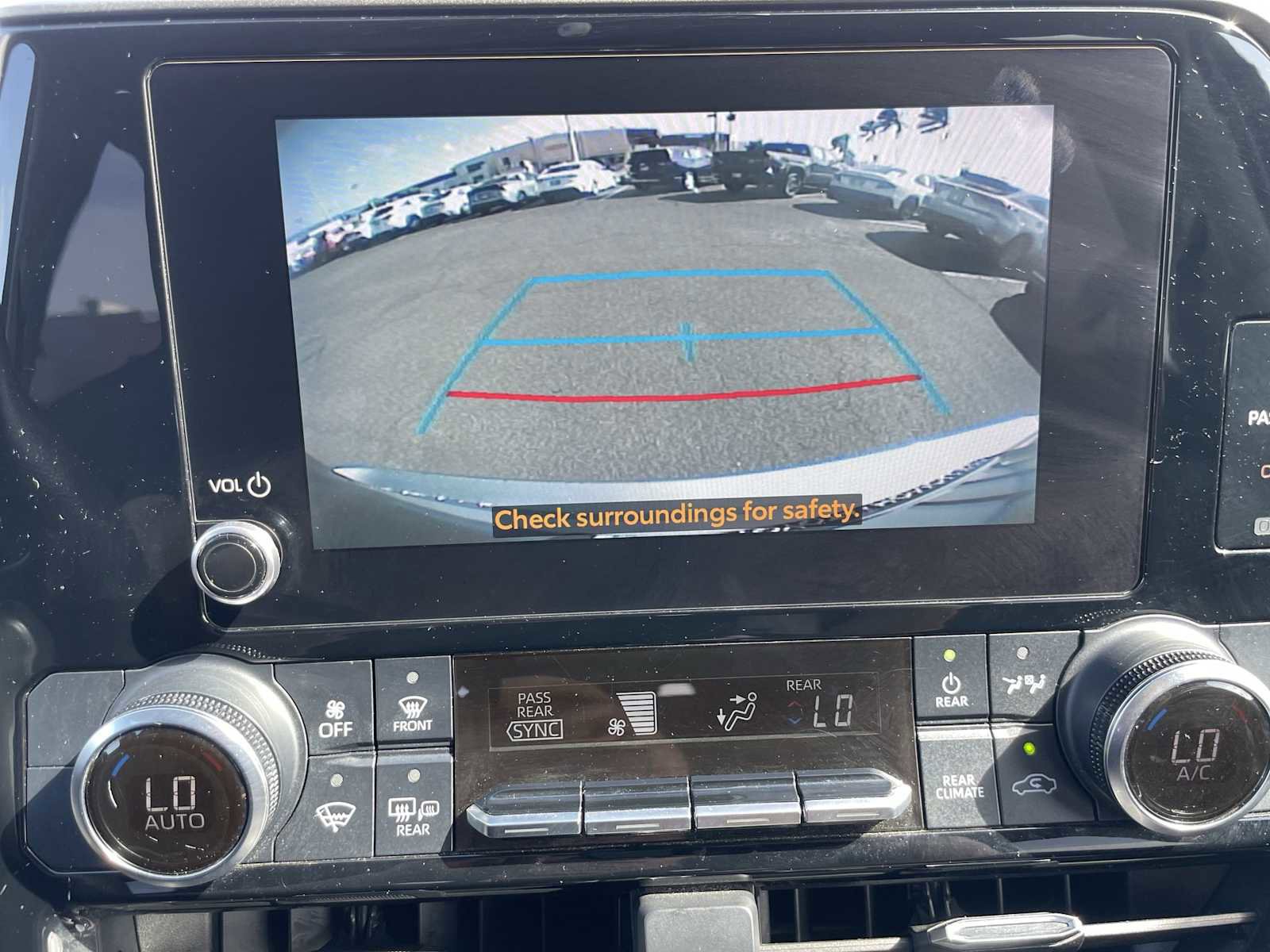 Used 2023 Toyota Highlander L image 22