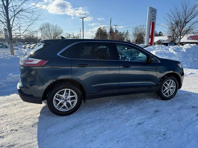 Used 2022 Ford Edge SEL image 4