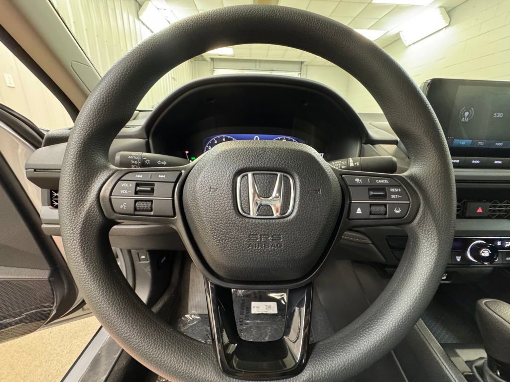 Used 2025 Honda Accord LX image 28