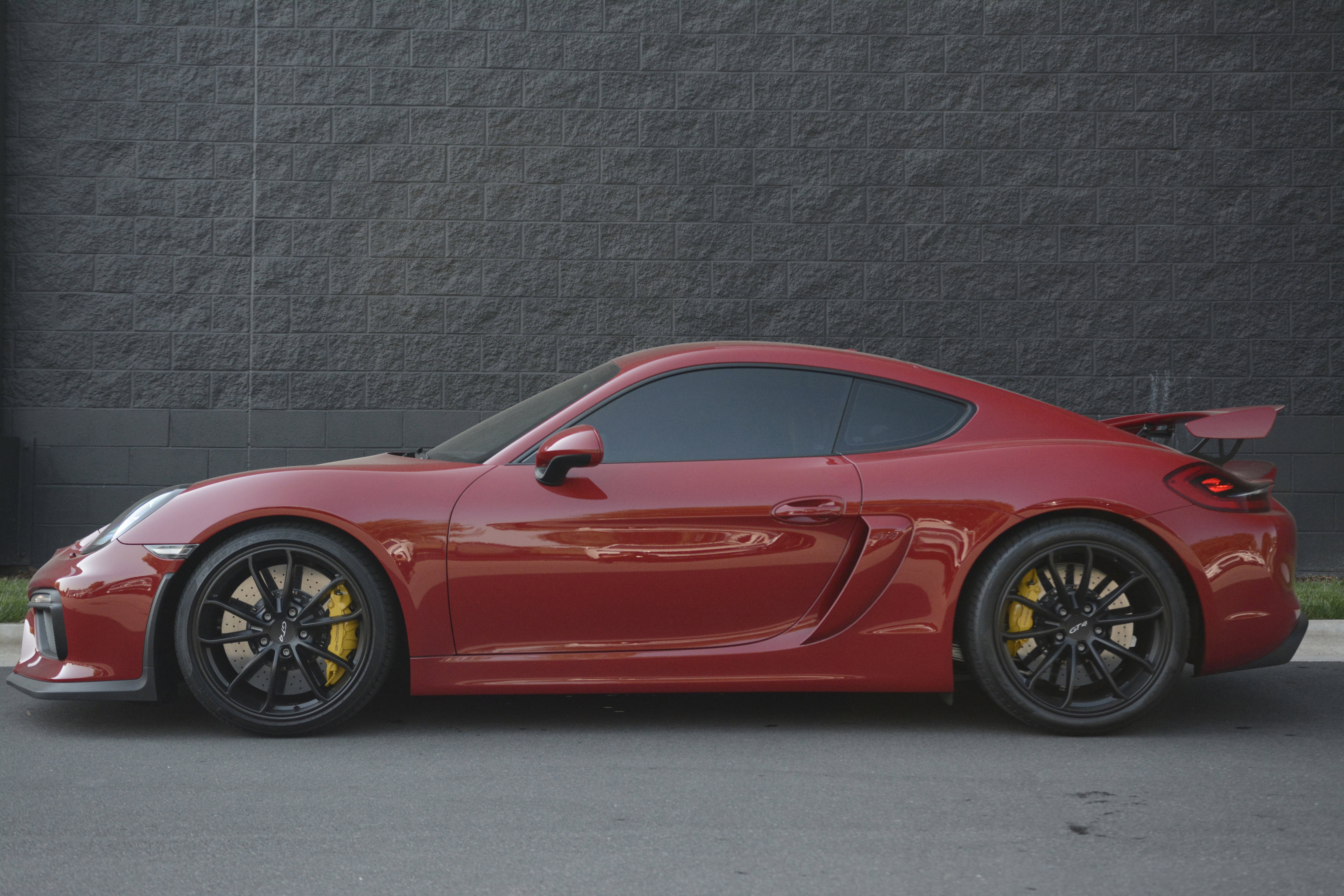 Used 2016 Porsche Cayman GT4 RWD image 4