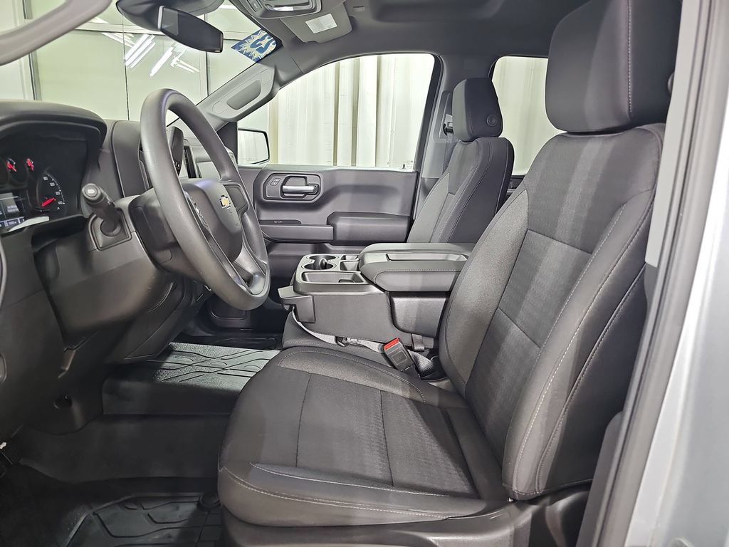 Certified 2023 Chevrolet Silverado 1500 Custom AWD/4WD image 18