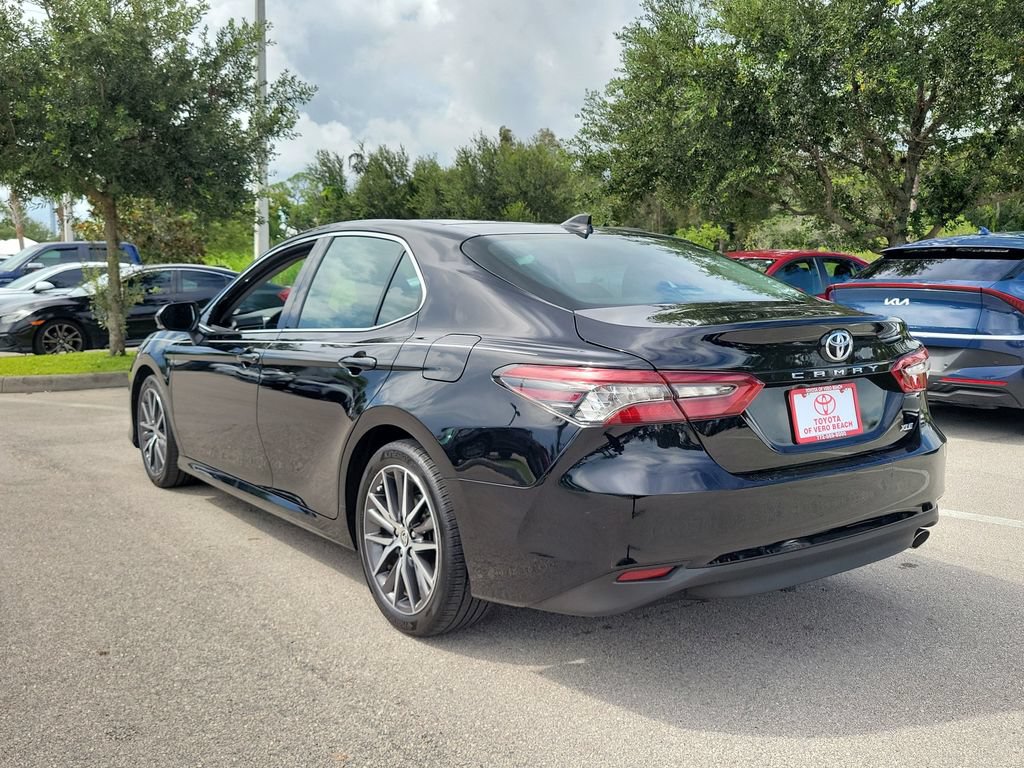 Certified 2023 Toyota Camry XLE FWD image 6