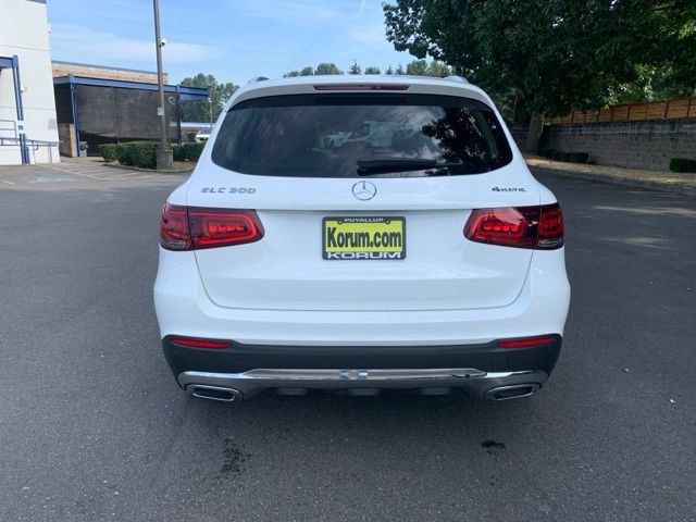Used 2021 Mercedes-Benz GLC 300 4MATIC image 4