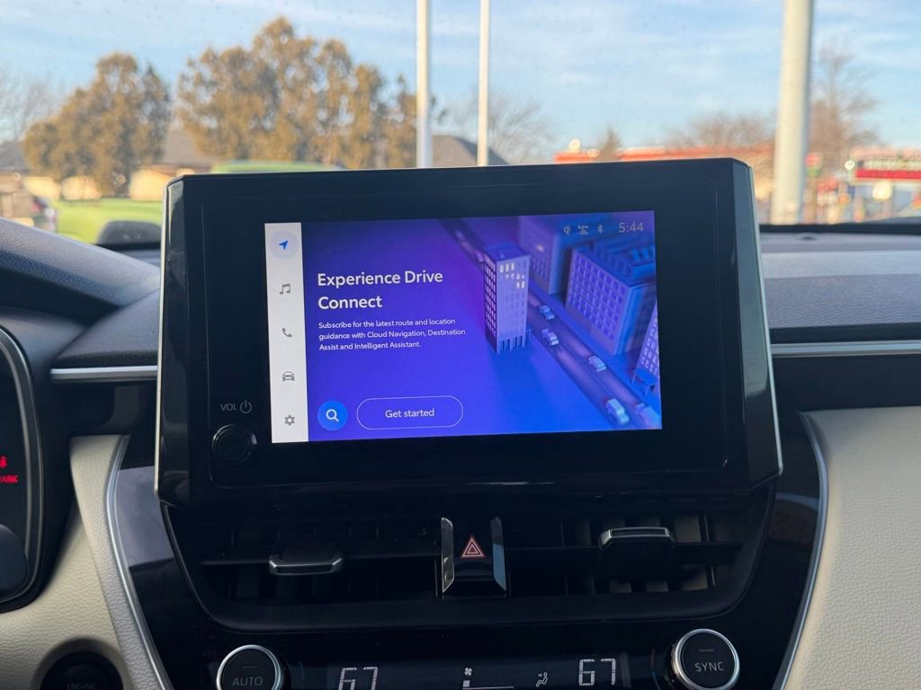 Certified 2024 Toyota Corolla Cross XLE w/ Convenience Package image 15