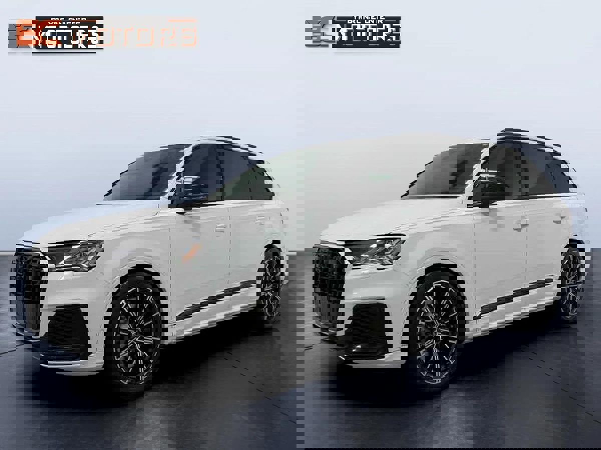 Used 2021 Audi SQ7 Premium Plus w/ Driver Assistance Package image 3