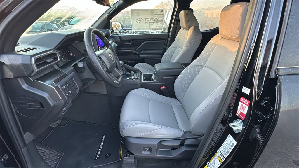New 2025 Toyota Tacoma SR5 image 18