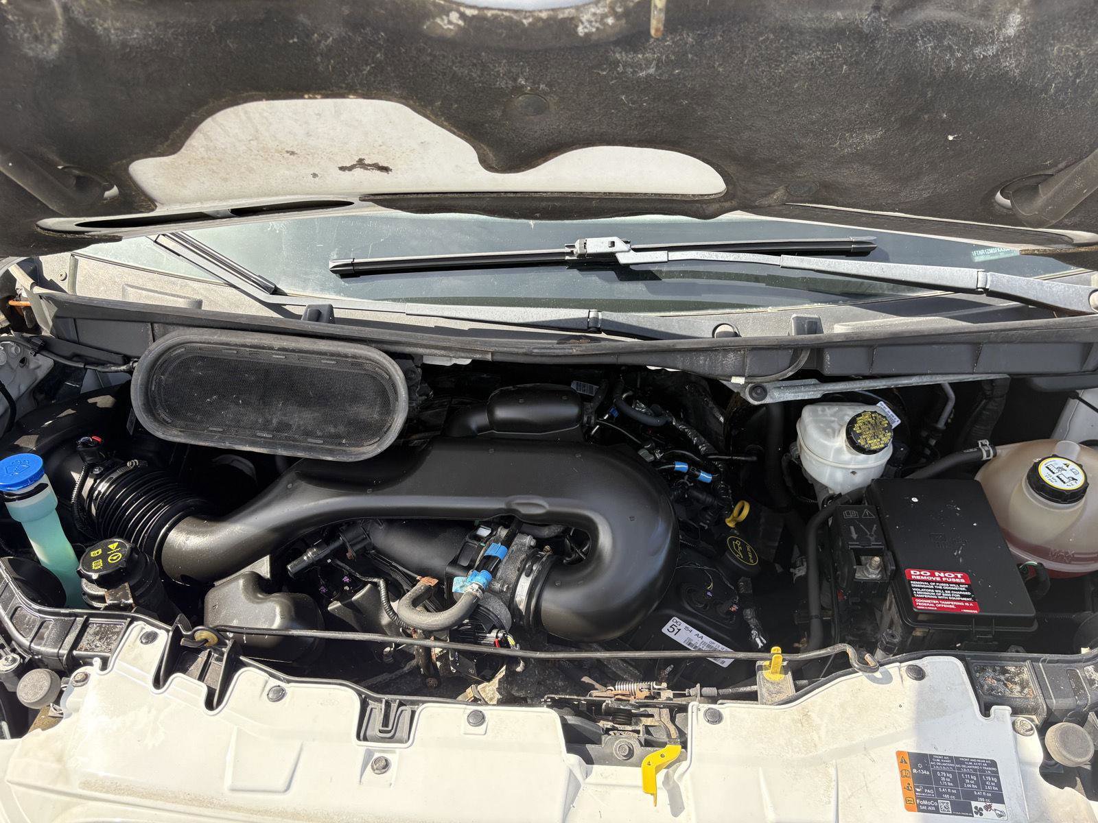 Used 2015 Ford Transit 250 130 Low Roof w/ Exterior Upgrade Package image 22