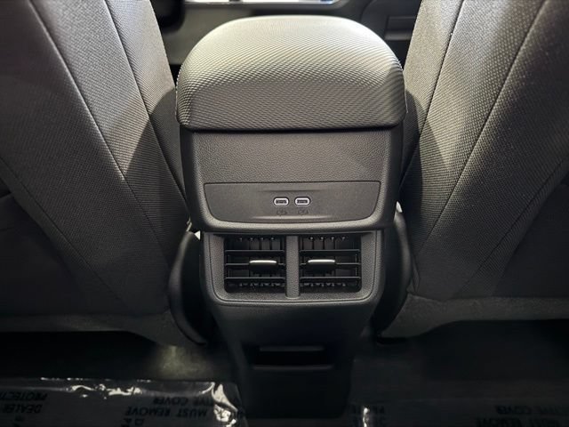 New 2026 Chevrolet Equinox LT FWD image 16
