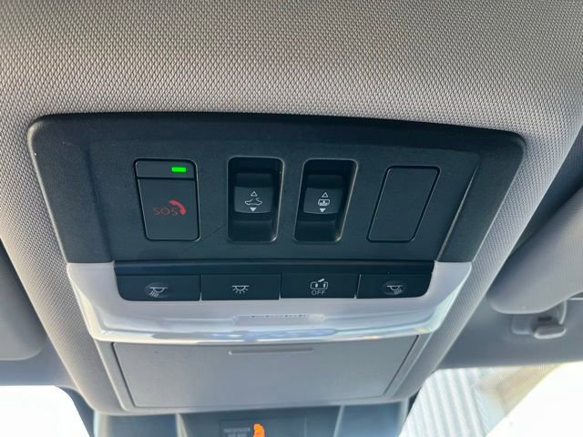 Certified 2023 Nissan Rogue SV w/ SV Premium Package AWD/4WD image 27