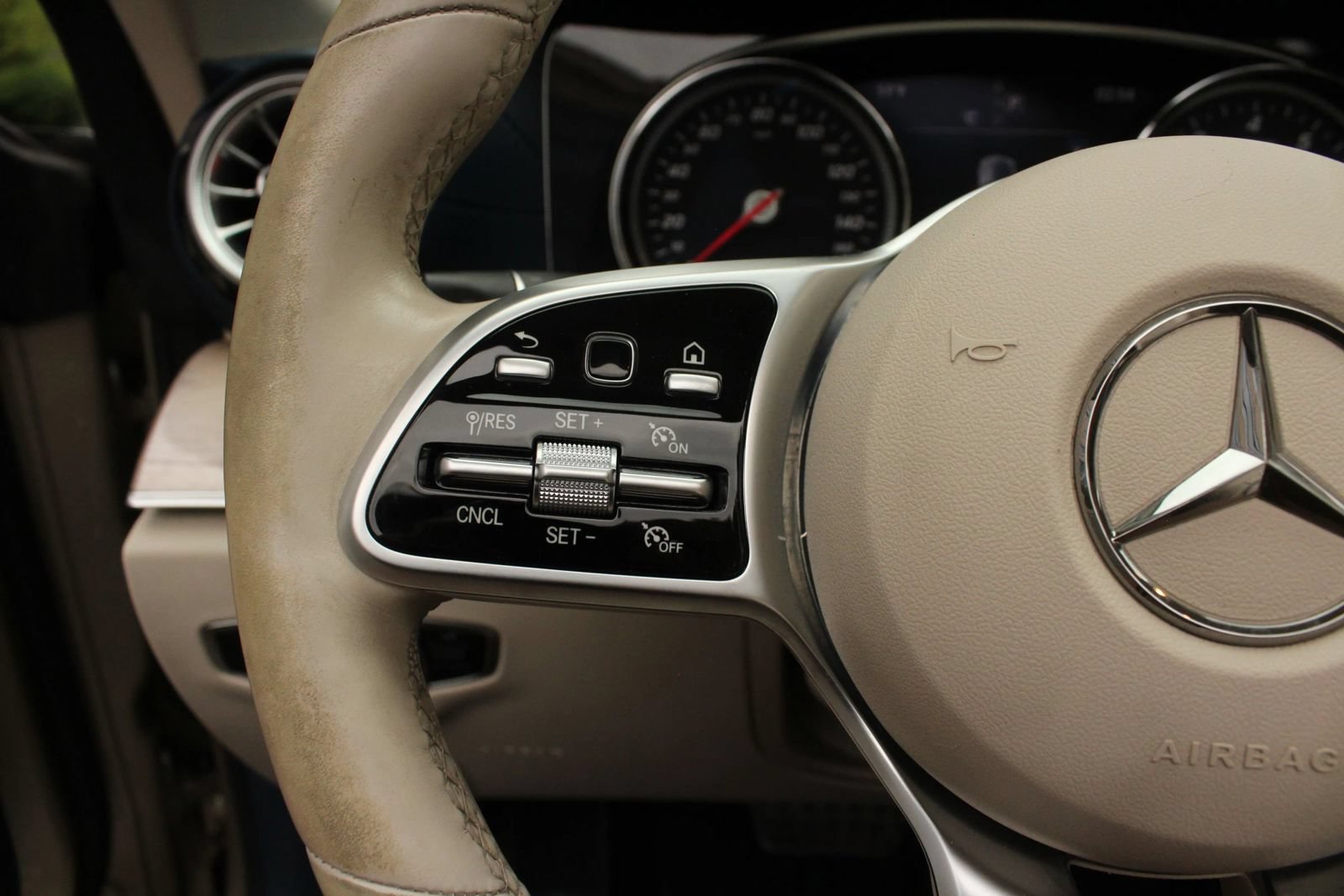 Used 2019 Mercedes-Benz E 450 Cabriolet w/ Premium 1 Package image 34