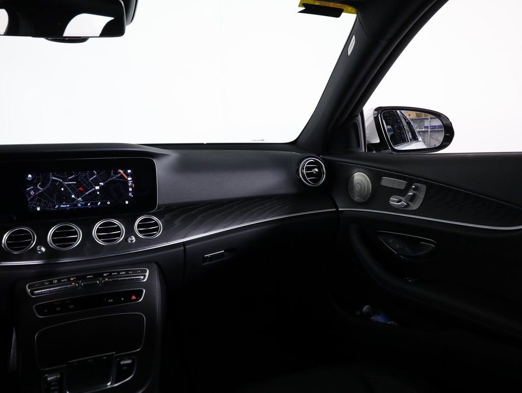 Certified 2022 Mercedes-Benz E 450 4MATIC Sedan image 55