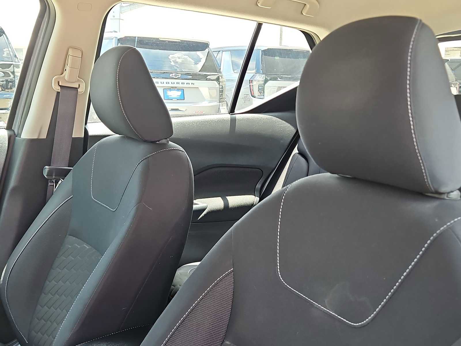 Used 2023 Nissan Kicks SV FWD image 15