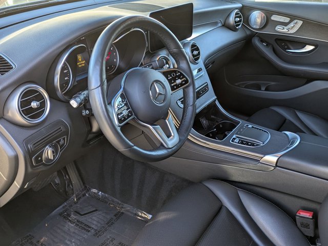 Used 2020 Mercedes-Benz GLC 300 4MATIC image 10