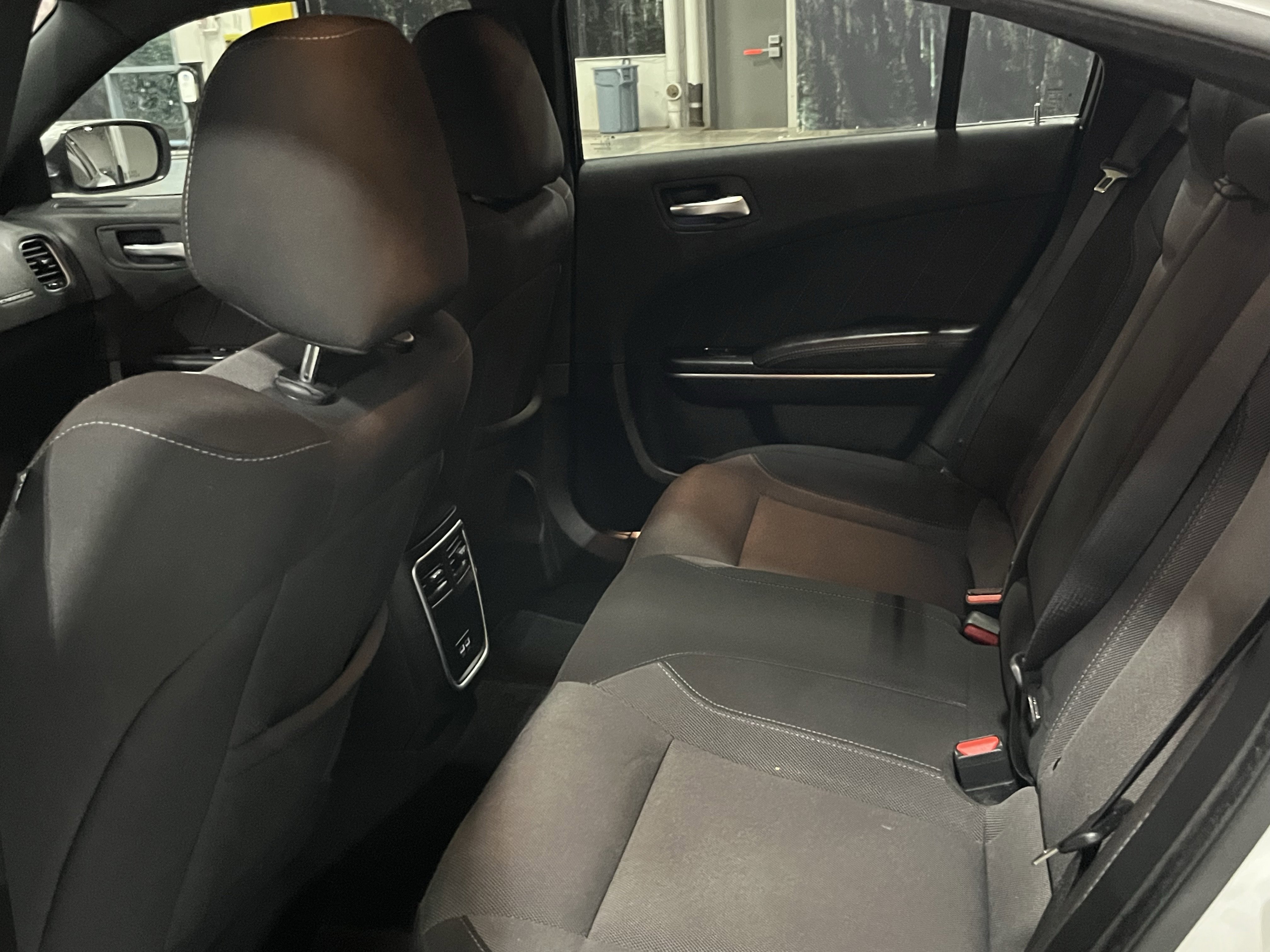 Used 2022 Dodge Charger SXT image 13