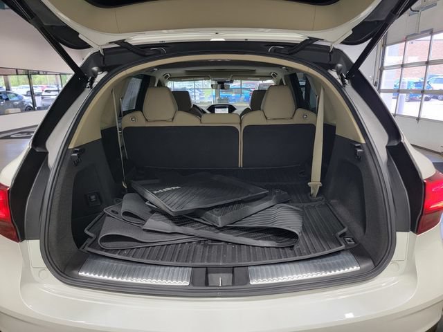 Used 2017 Acura MDX w/ Technology Package FWD image 35