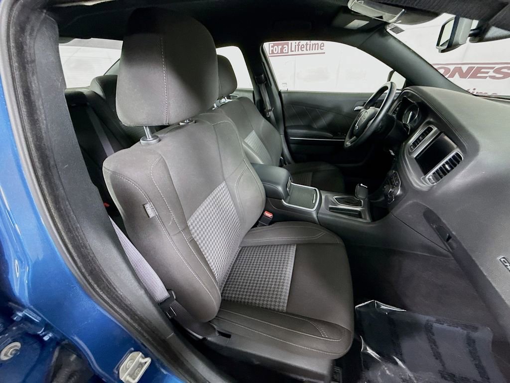 Used 2023 Dodge Charger SXT image 29