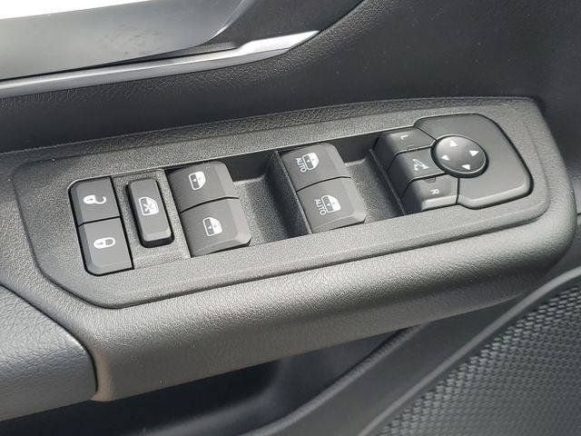 New 2026 RAM 1500 Big Horn AWD/4WD image 16
