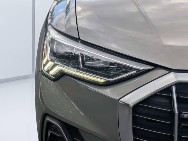 Used 2020 Audi Q3 2.0T Prestige w/ Prestige Package AWD/4WD image 9