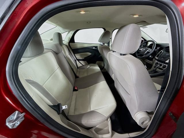 Used 2014 Ford Focus SE image 23