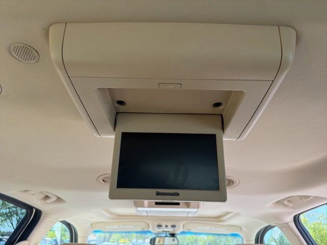 Used 2008 Cadillac Escalade ESV AWD image 31