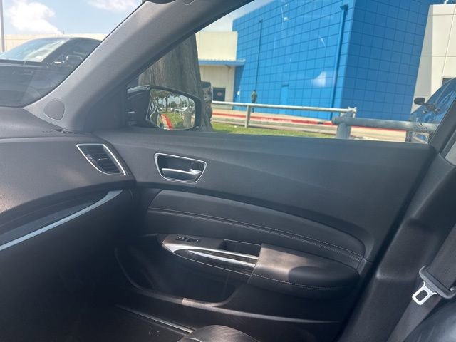 Used 2020 Acura TLX w/ Technology Package FWD image 8
