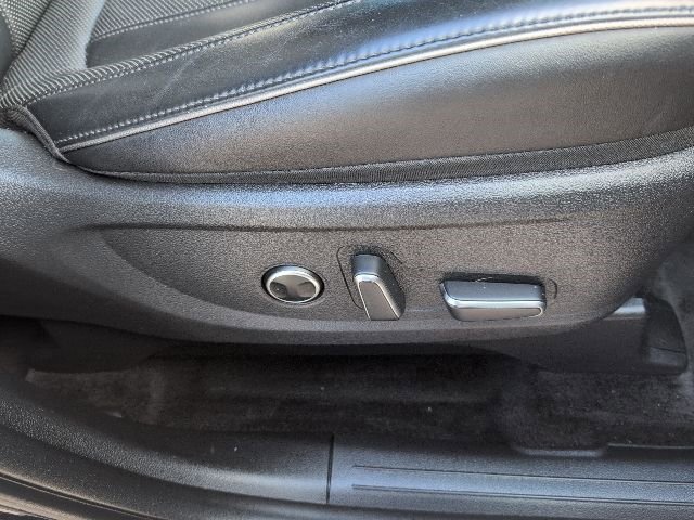 Used 2024 Hyundai Palisade Calligraphy image 12