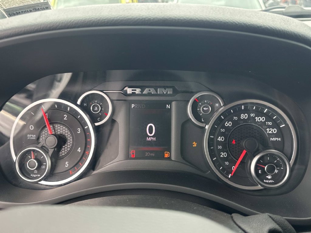 New 2026 RAM 3500 Big Horn AWD/4WD image 28