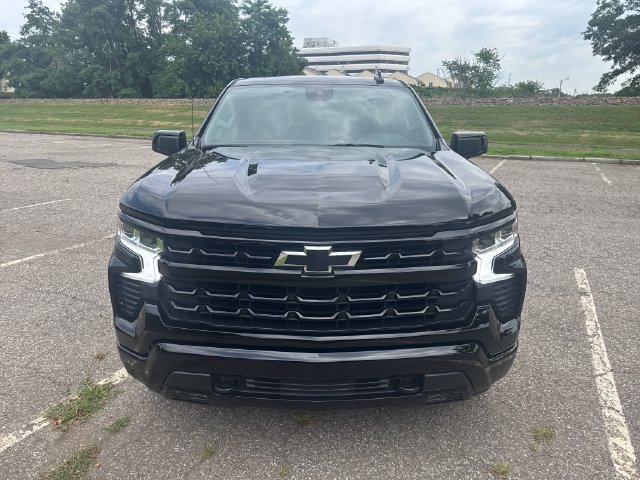 Used 2026 Chevrolet Silverado 1500 RST AWD/4WD image 4