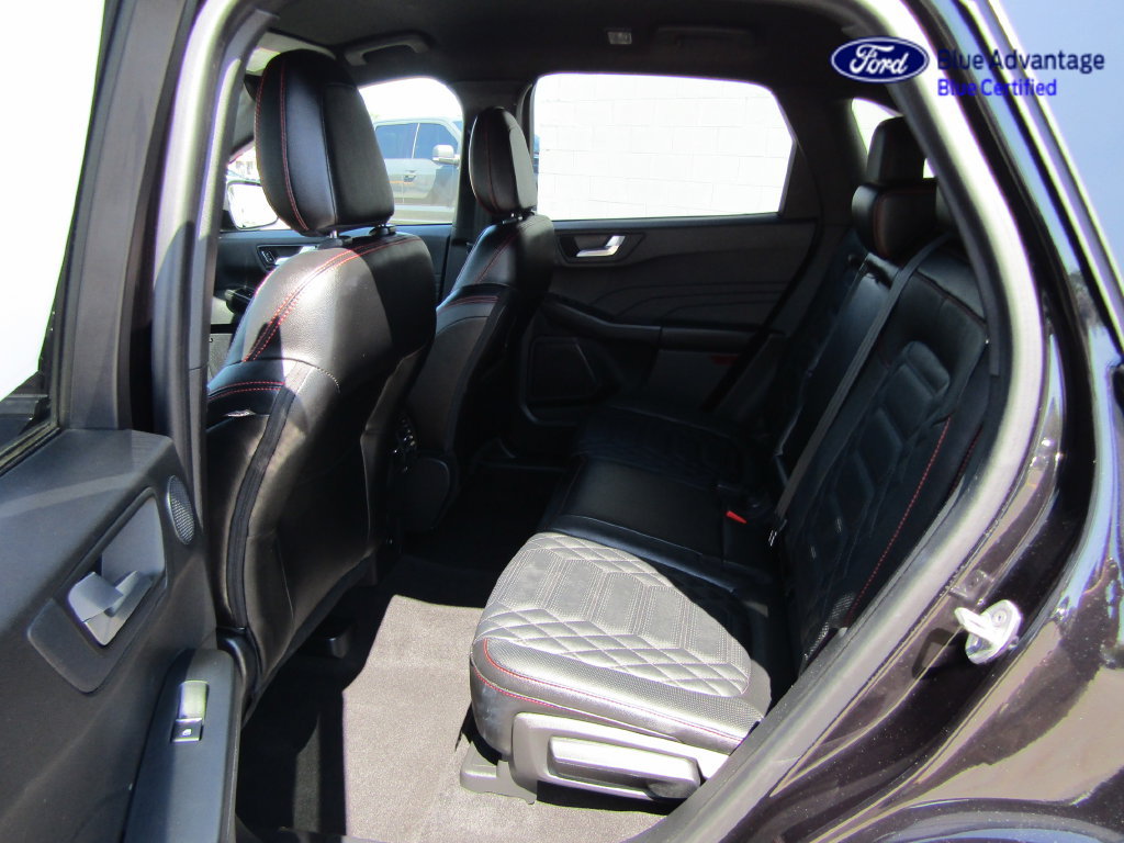 Used 2023 Ford Escape ST-Line Elite w/ Premium Technology Package AWD/4WD image 25