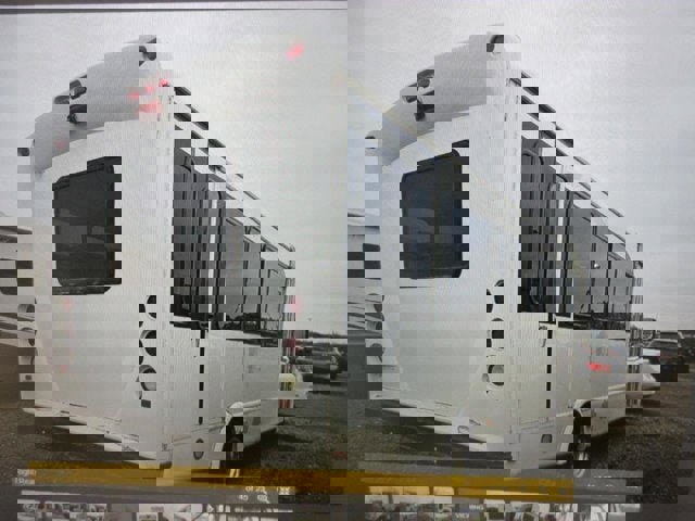 Used 2013 Ford E-450 and Econoline 450 Super Duty w/ Shuttle Bus Prep Pkg image 3