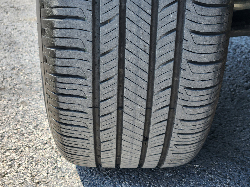 Certified 2025 Buick Encore GX Preferred image 11