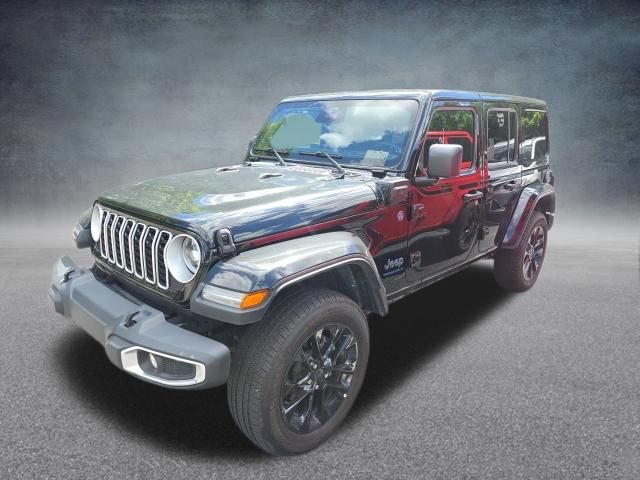 Used 2025 Jeep Wrangler Unlimited Sahara w/ Safety Group AWD/4WD image 4