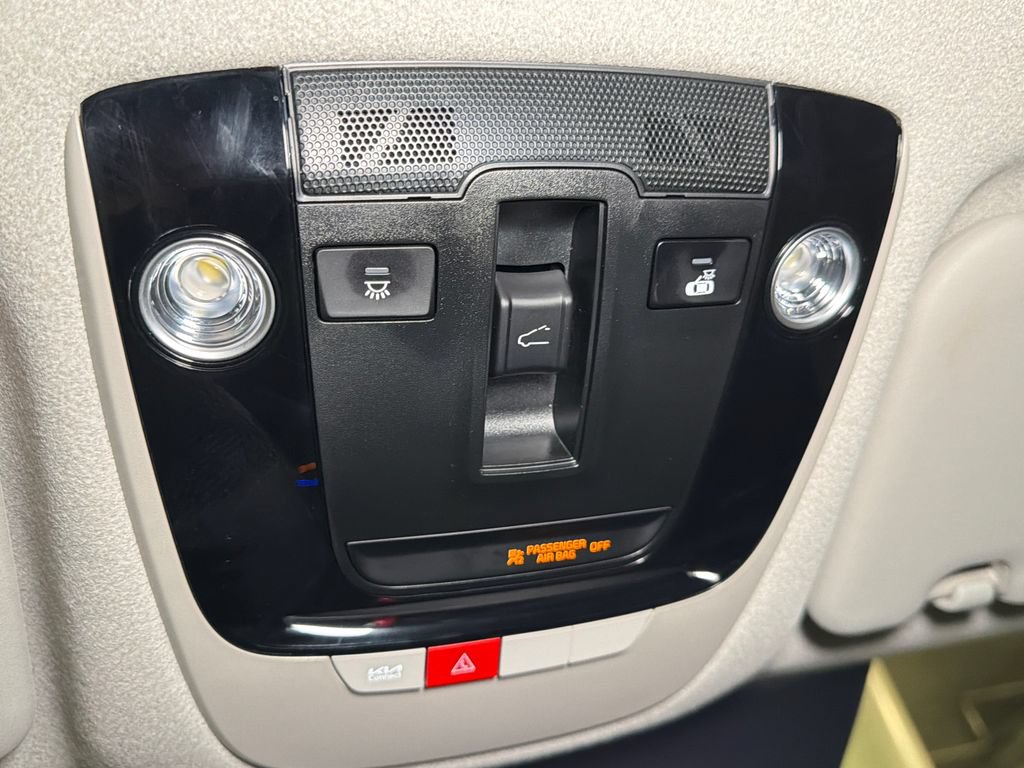 Certified 2023 Kia Niro Wave FWD image 36