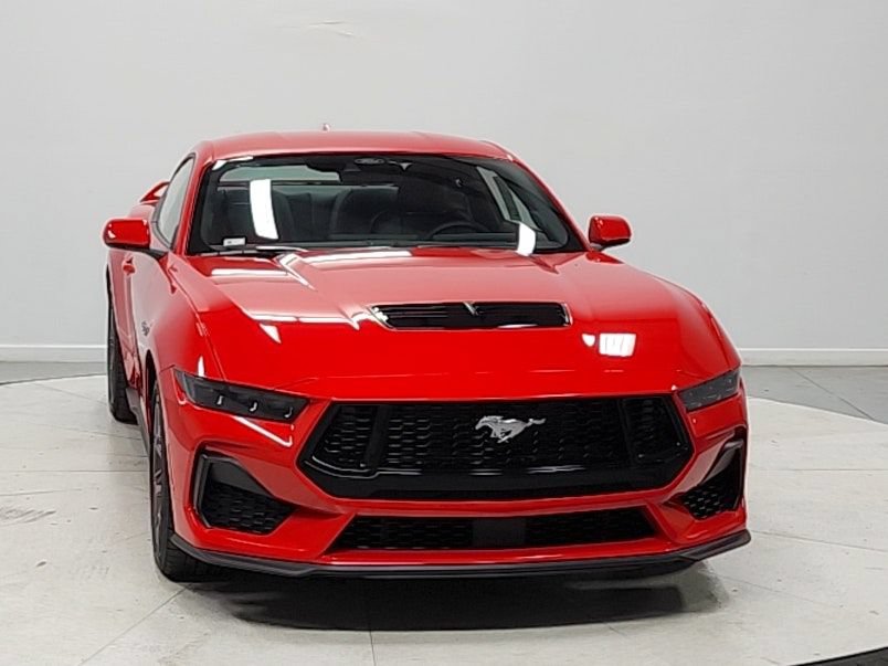 New 2026 Ford Mustang GT Premium w/ GT Performance Package RWD image 2